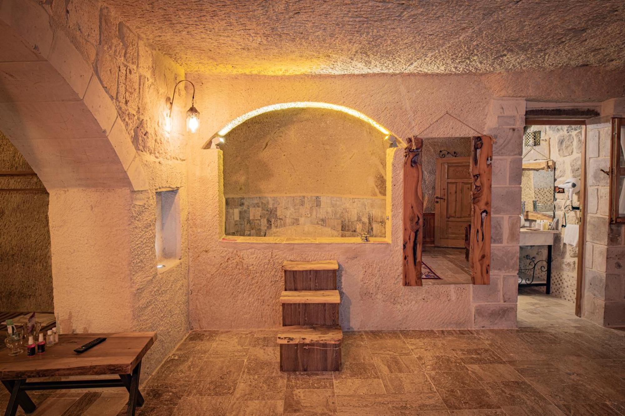 Sur Cave Hotel Ürgüp Exterior foto